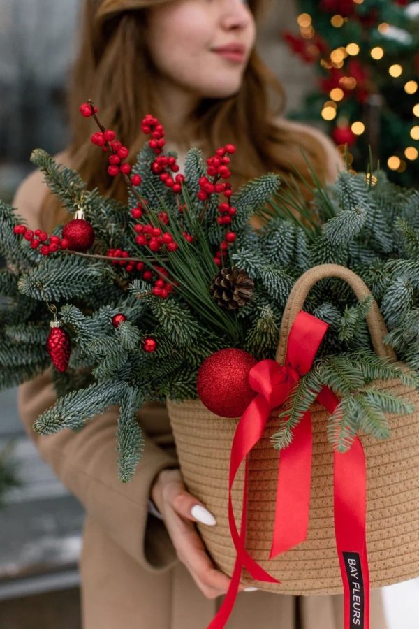 WINTER RED JUTE BAG М