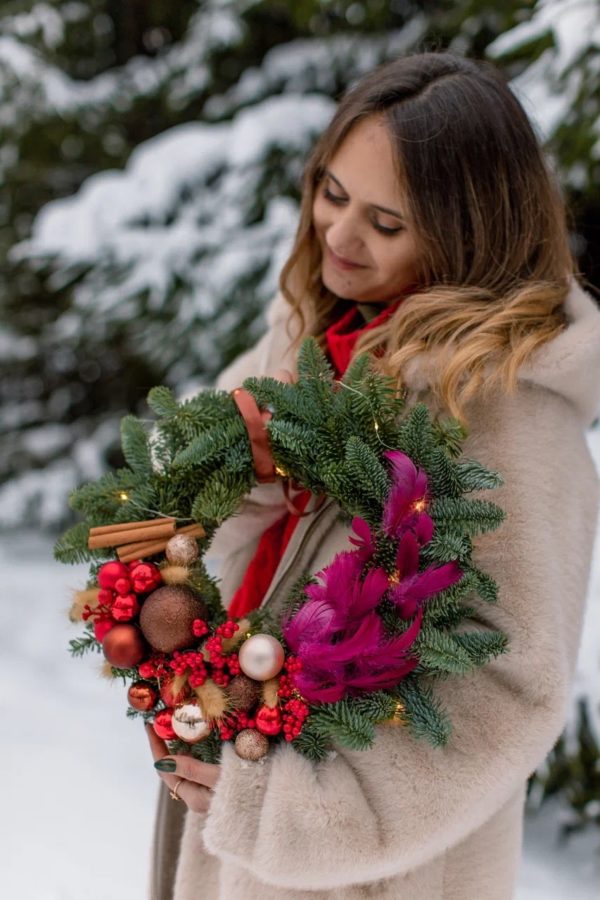 WINTER WREATH RED