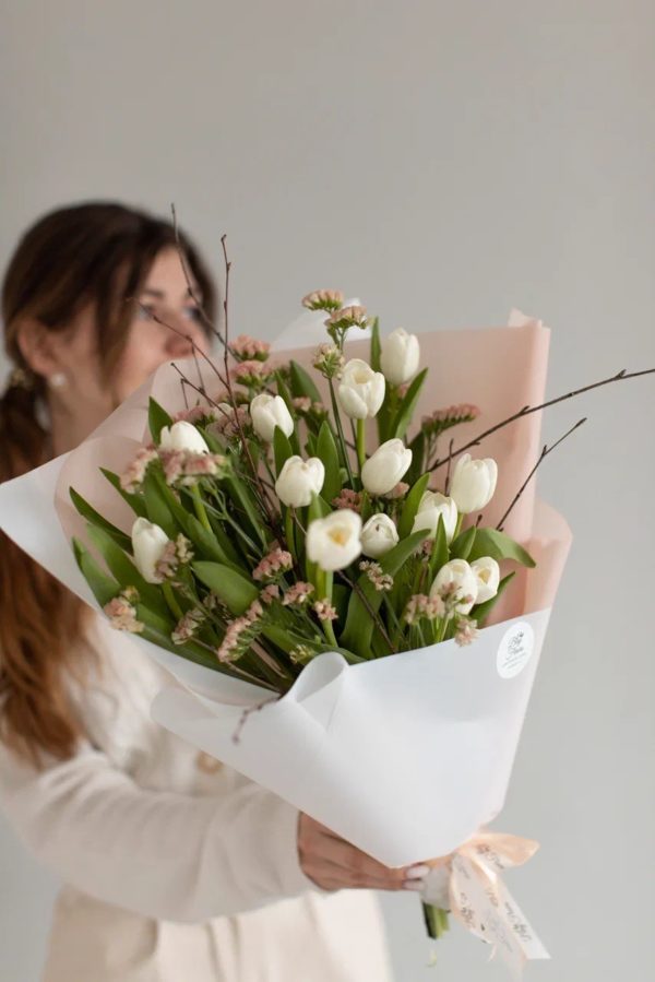 SPRING WHITE BOUQUET M