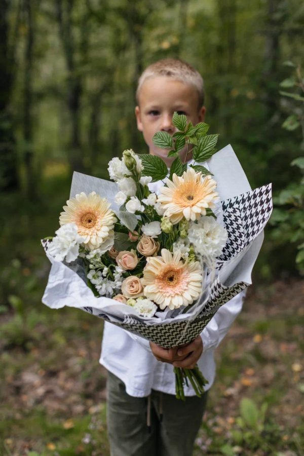 SCHOOL GERB 3 BOUQUET