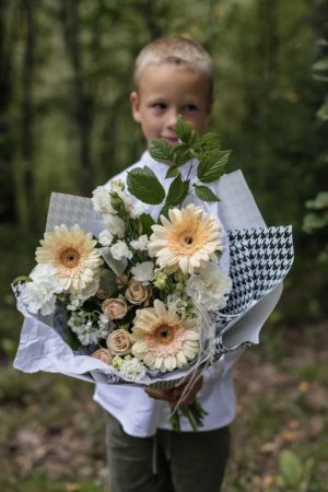 SCHOOL GERB 3 BOUQUET