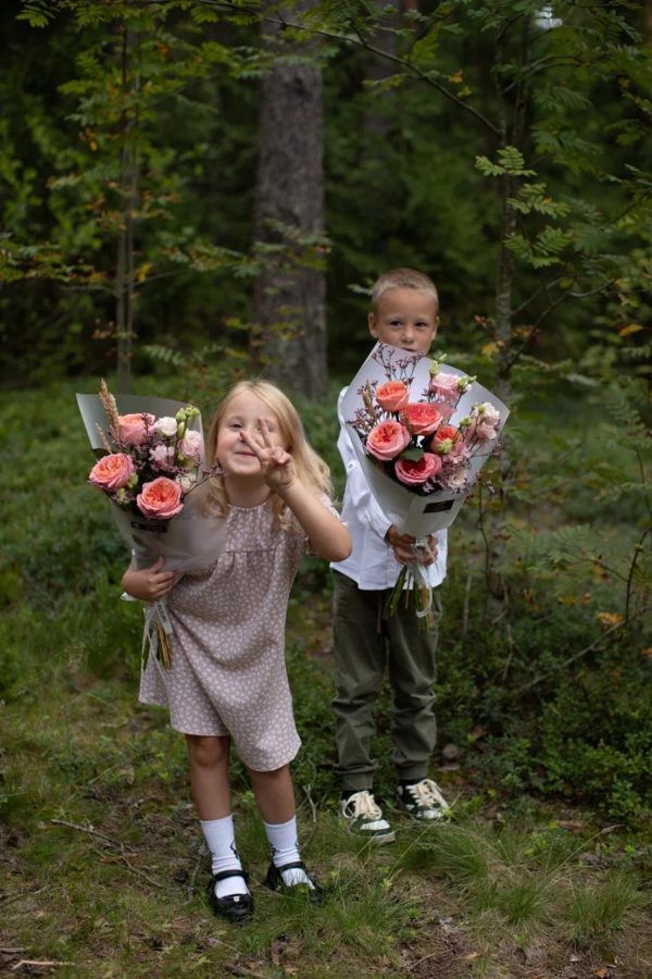 SCHOOL ROSE 3 BOUQUET