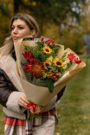 HOT AUTUMN BOUQUET M